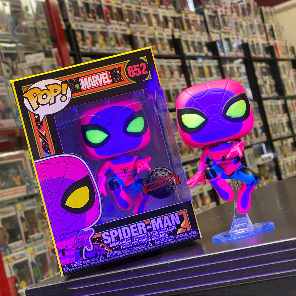POP! Marvel - Spider-Man Black Light Exclusive Special Edition